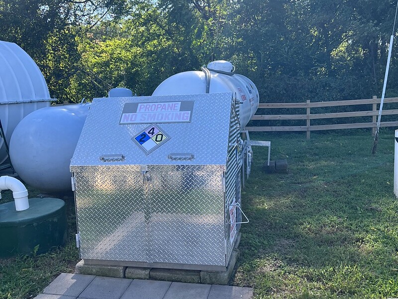 Propane filling at Horne's